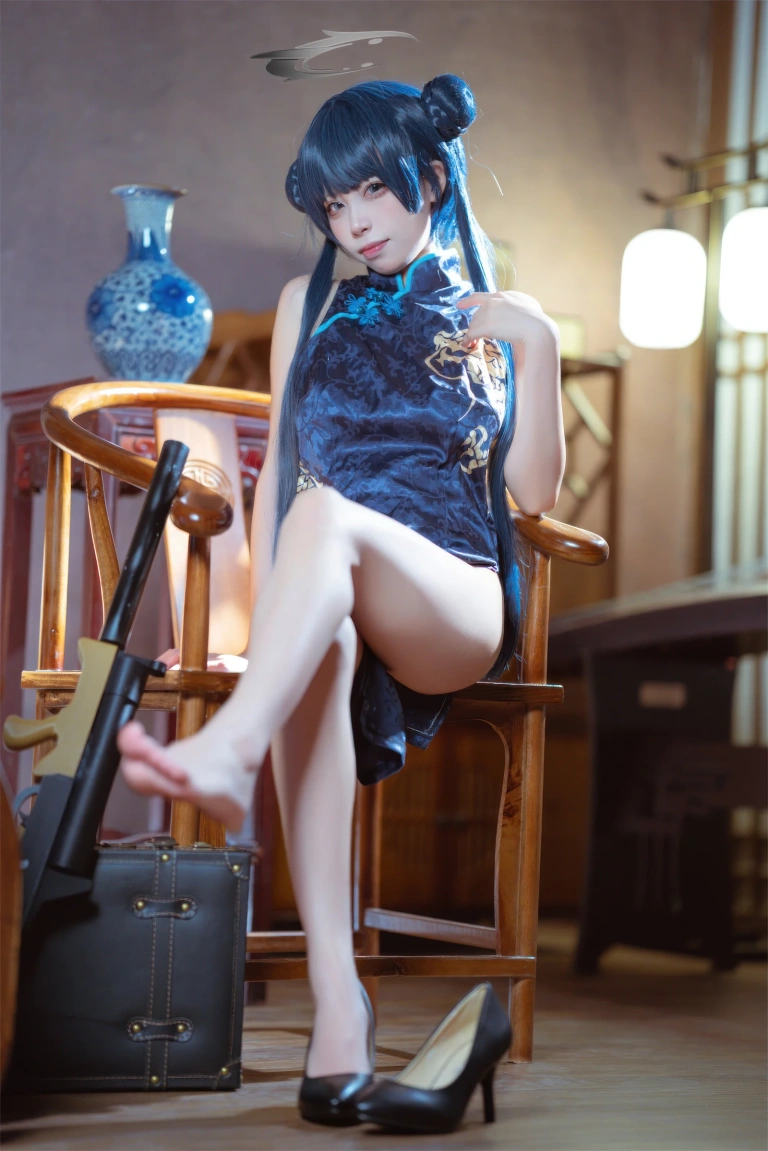 三無人型《碧蓝档案 妃咲旗袍》写真图集 42P｜在线预览与图包下载