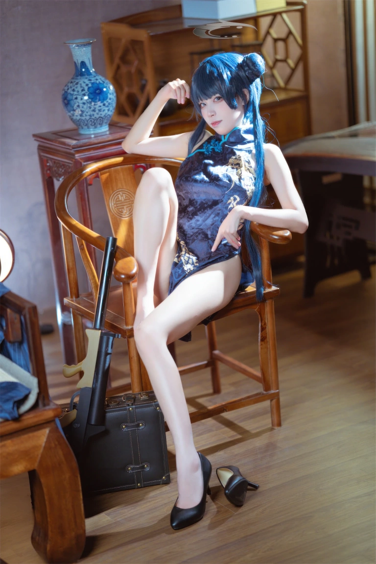 三無人型《碧蓝档案 妃咲旗袍》写真图集 42P｜在线预览与图包下载
