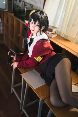 狐玖玖《碧蓝航线 大凤JK》写真图集 20P｜在线预览与图包下载