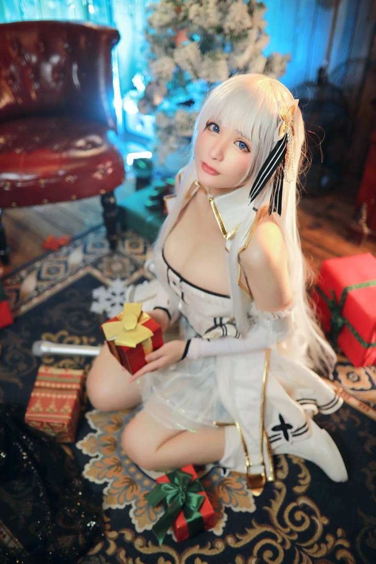 前羽《碧蓝航线 光辉》写真图集 17P｜在线预览与图包下载