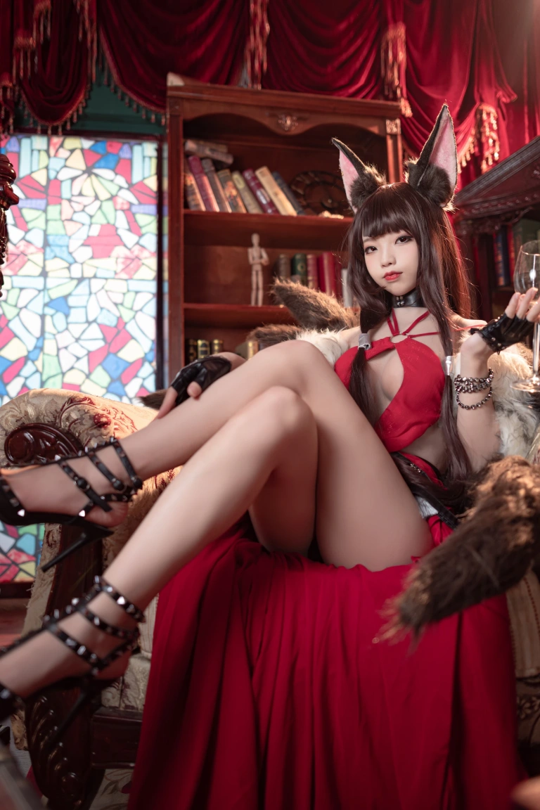 狐玖玖《碧蓝航线 赤城》写真图集 17P｜在线预览与图包下载