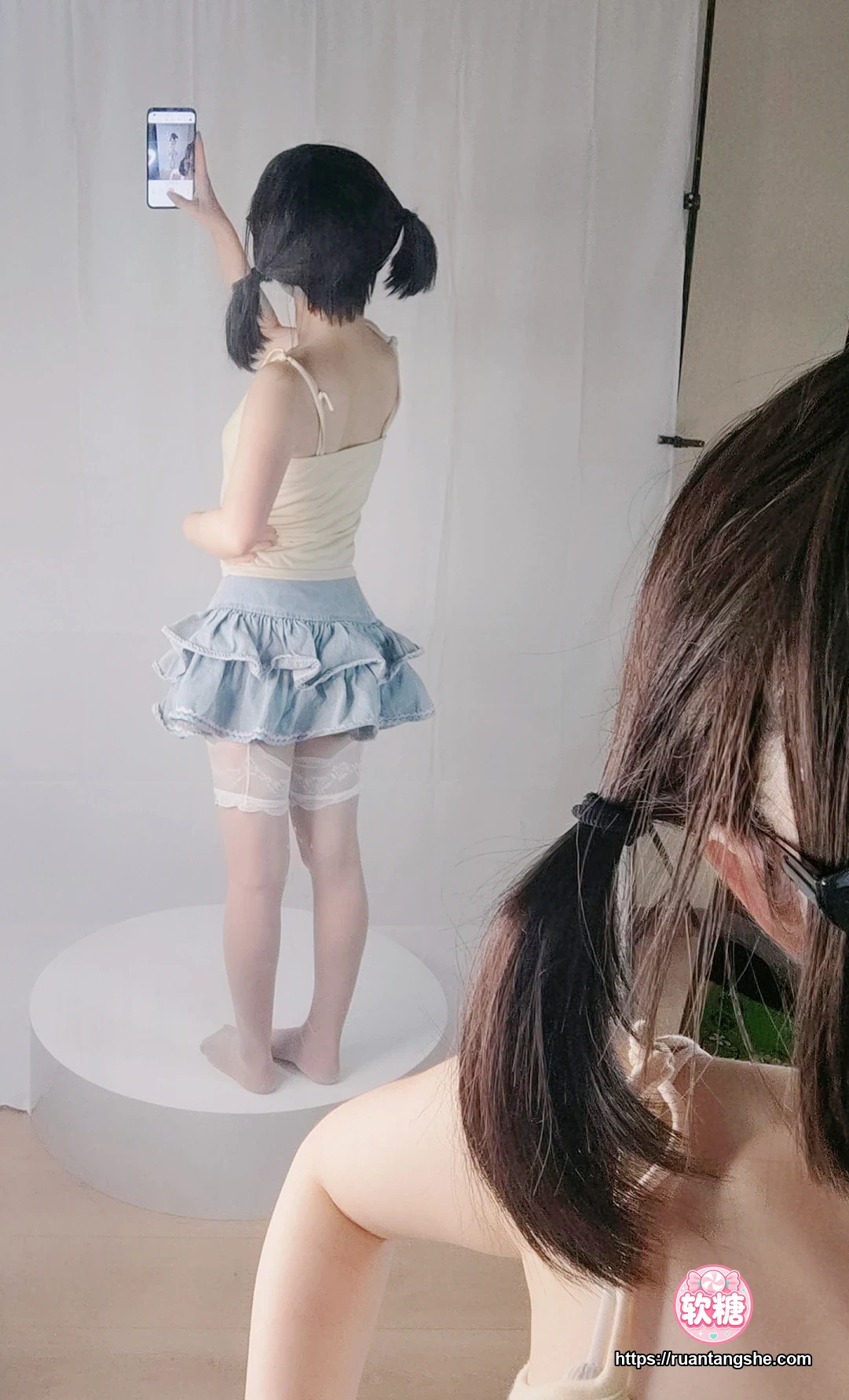 神沢永莉 神沢永莉 NO.004 - 绫蛋糕裙吊带袜汐