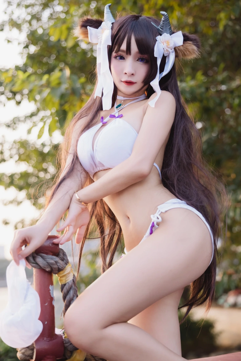 九九八《牛牛吖》写真图集 26P｜在线预览与图包下载
