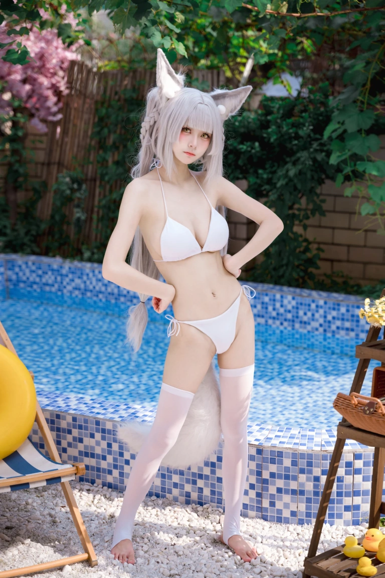 九柒喵《朝凪泳装》写真图集 29P｜在线预览与图包下载