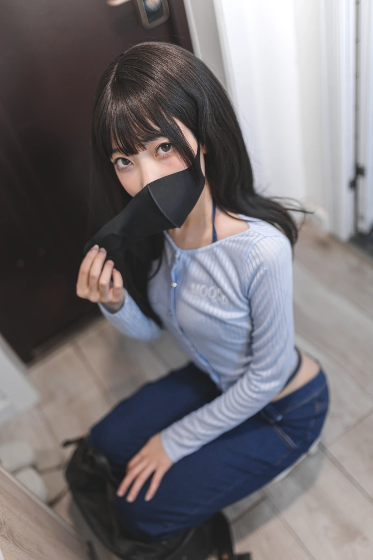 杏仁曲奇《吉他妹妹 2.0版》写真图集 41P｜在线预览与图包下载