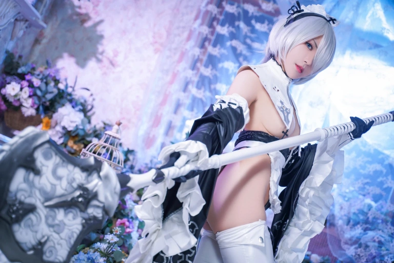 虎森森《2B女仆》写真图集 15P｜在线预览与图包下载