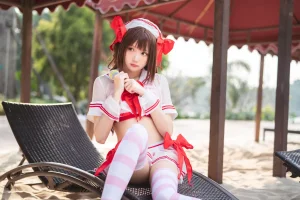 瓜希酱《岛村卯月 泳衣》写真图集 30P｜在线预览与图包下载