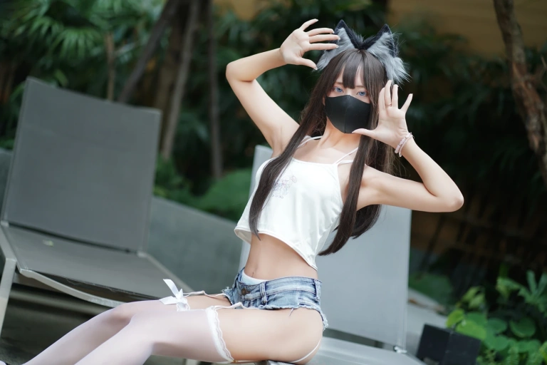 三水子《猫猫蓝白比基尼》写真图集 85P+1V｜在线预览与图包下载