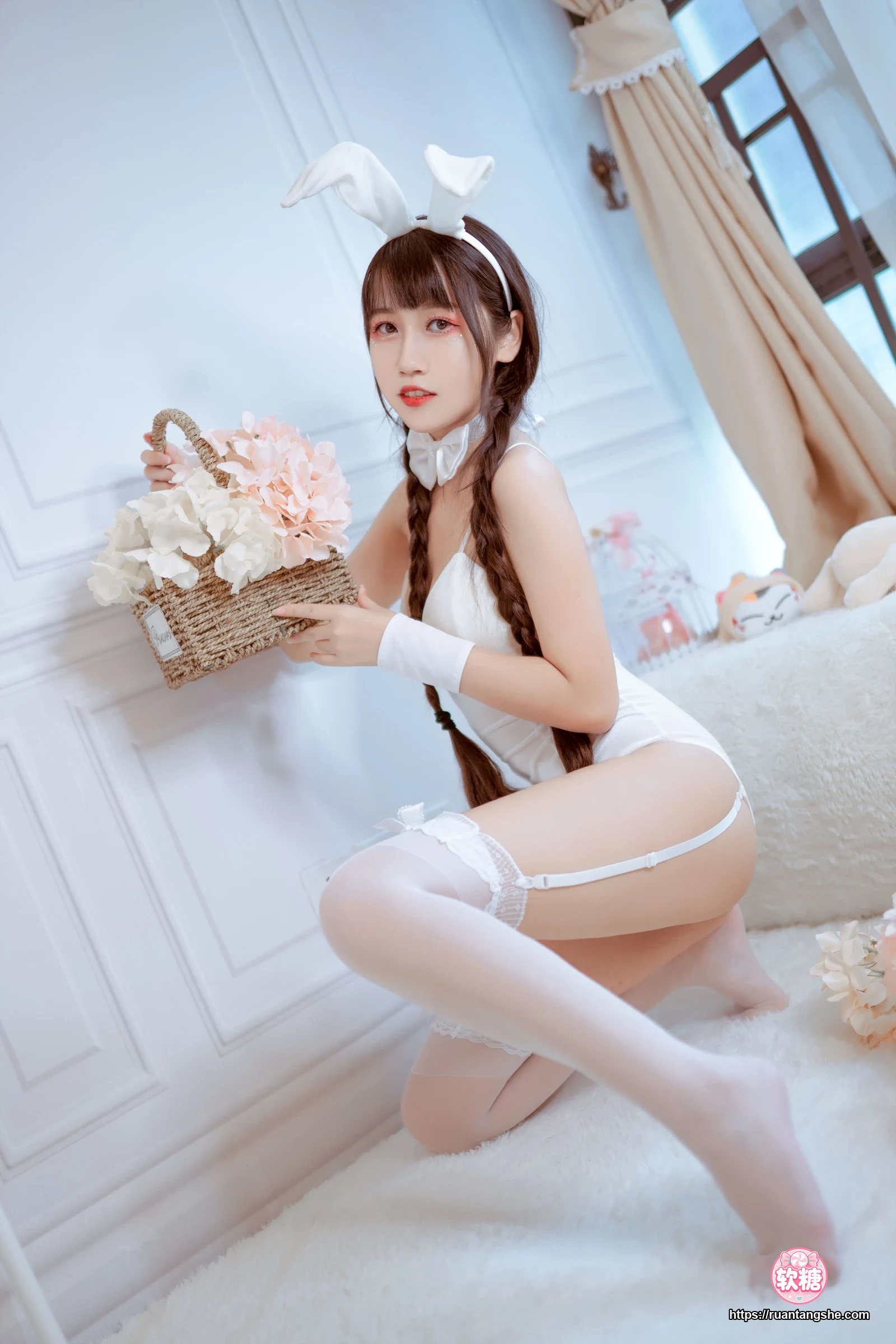 不呆猫 不呆猫 NO.005 - 白色兔女郎