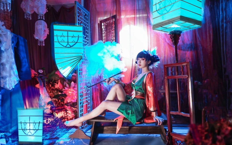 阿包也是兔娘《白蛇起源 宝青坊主》写真图集 9P｜在线预览与图包下载