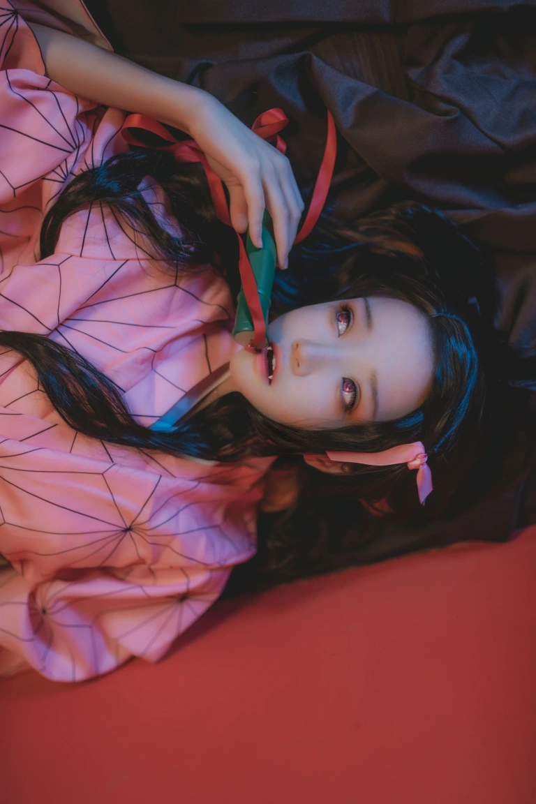 桜桃喵《鬼灭之刃 灶门祢豆子》写真图集 21P｜在线预览与图包下载