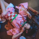 桜桃喵《鬼灭之刃 灶门祢豆子》写真图集 21P｜在线预览与图包下载