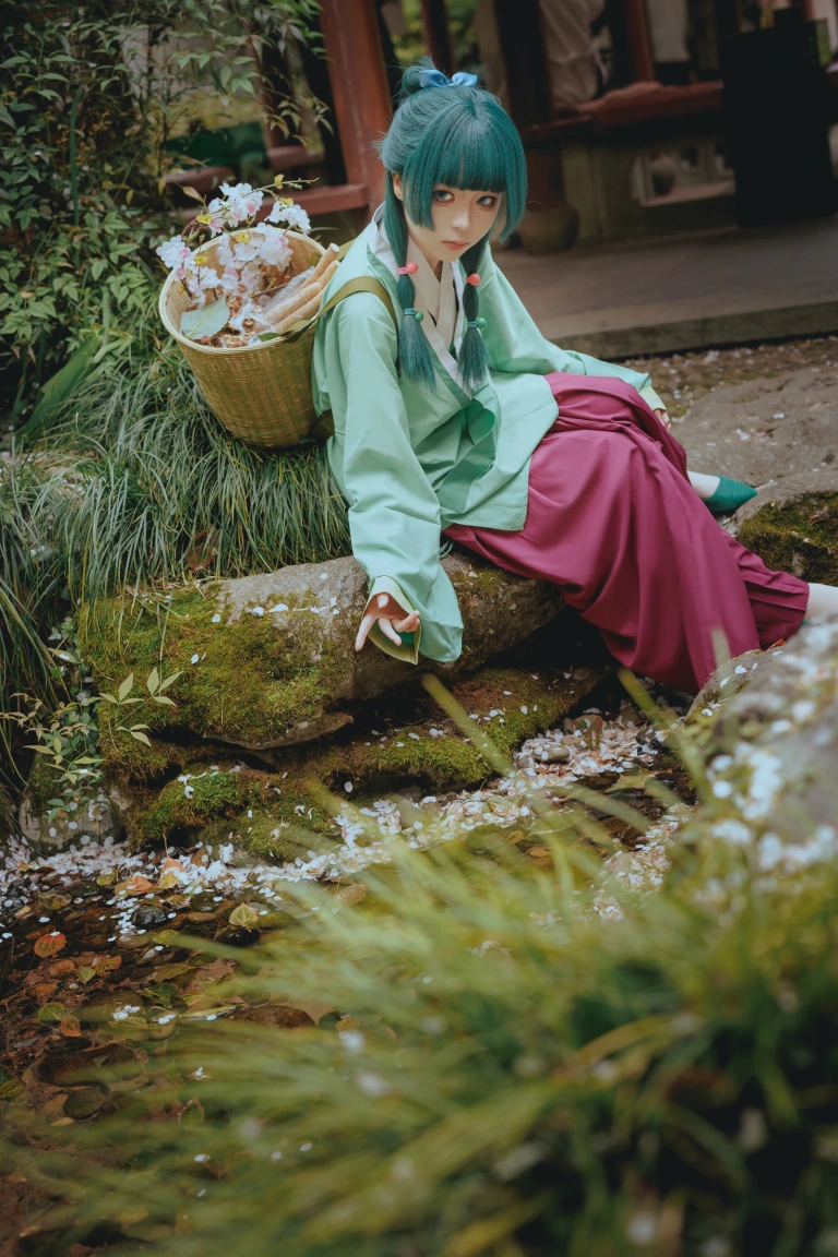 矢量鱼《药屋少女的呢喃 猫猫》写真图集 52P｜在线预览与图包下载