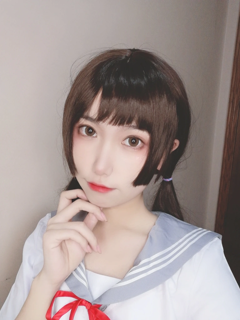 芋圆侑子《白丝jk》写真图集 72P+8V｜在线预览与图包下载