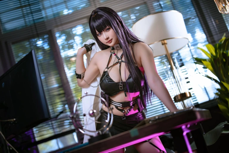 屿鱼《Nikke》写真图集 41P｜在线预览与图包下载