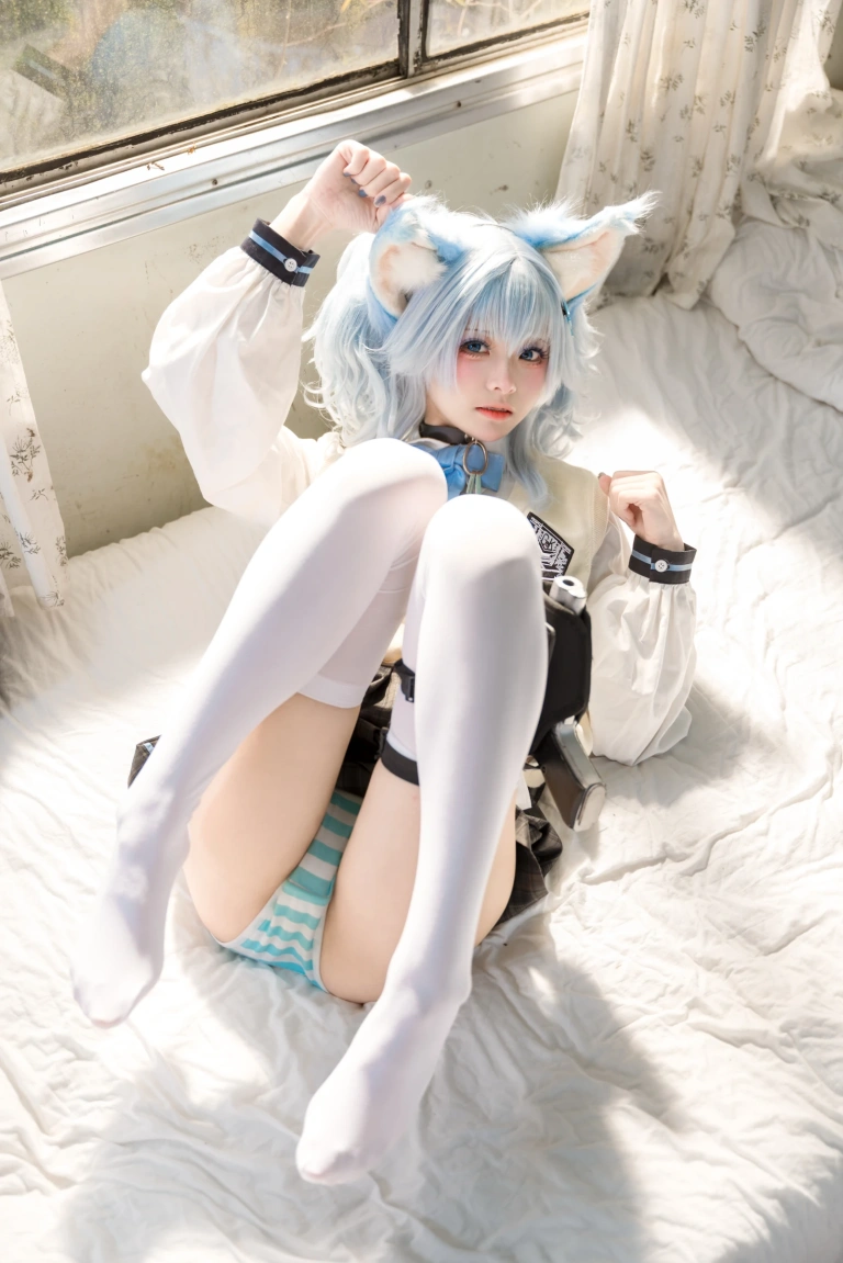 九柒喵《pa15超高校级心跳物语》写真图集 44P｜在线预览与图包下载