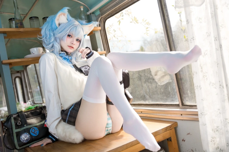 九柒喵《pa15超高校级心跳物语》写真图集 44P｜在线预览与图包下载
