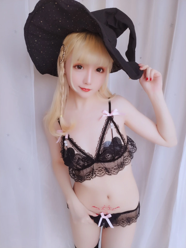 星之迟迟《VOL.6 假日快乐包》写真图集 63P｜在线预览与图包下载