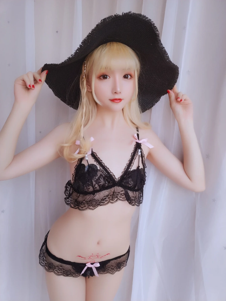 星之迟迟《VOL.6 假日快乐包》写真图集 63P｜在线预览与图包下载