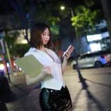 上杉绘黎落《原创 被人跟踪》写真图集 101P｜在线预览与图包下载
