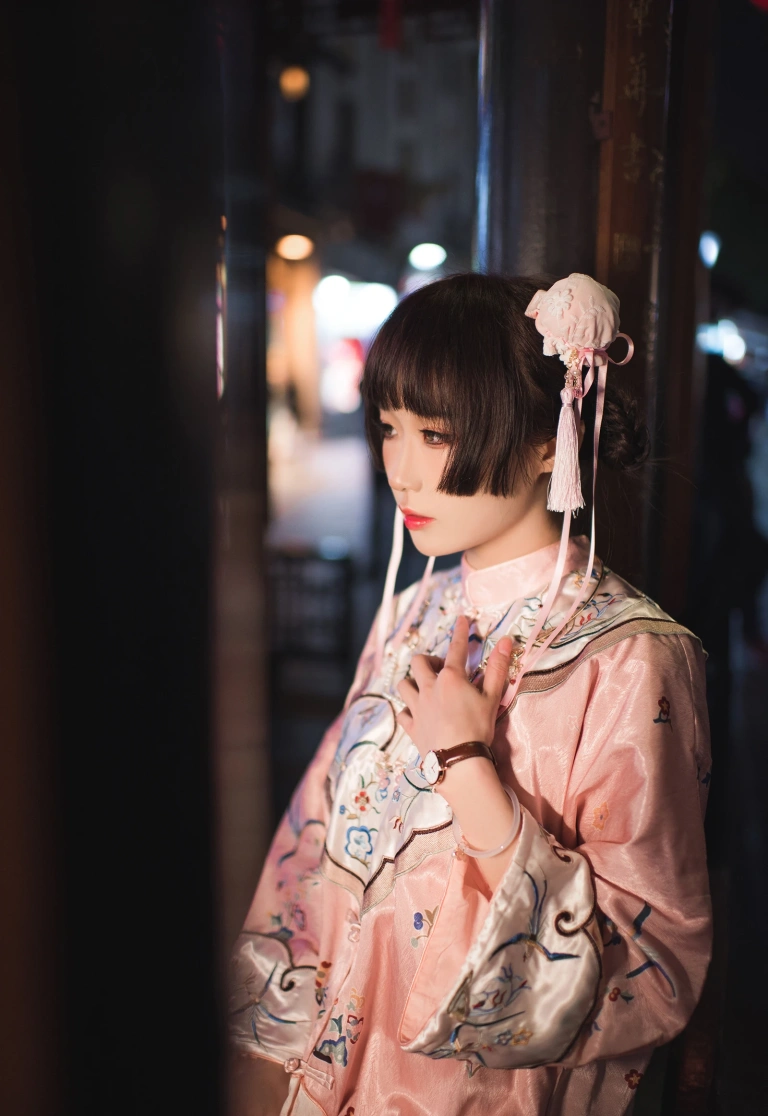 阿包也是兔娘《国潮少女》写真图集 15P｜在线预览与图包下载