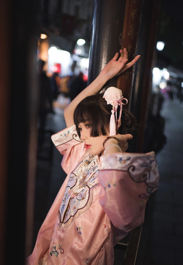阿包也是兔娘《国潮少女》写真图集 15P｜在线预览与图包下载