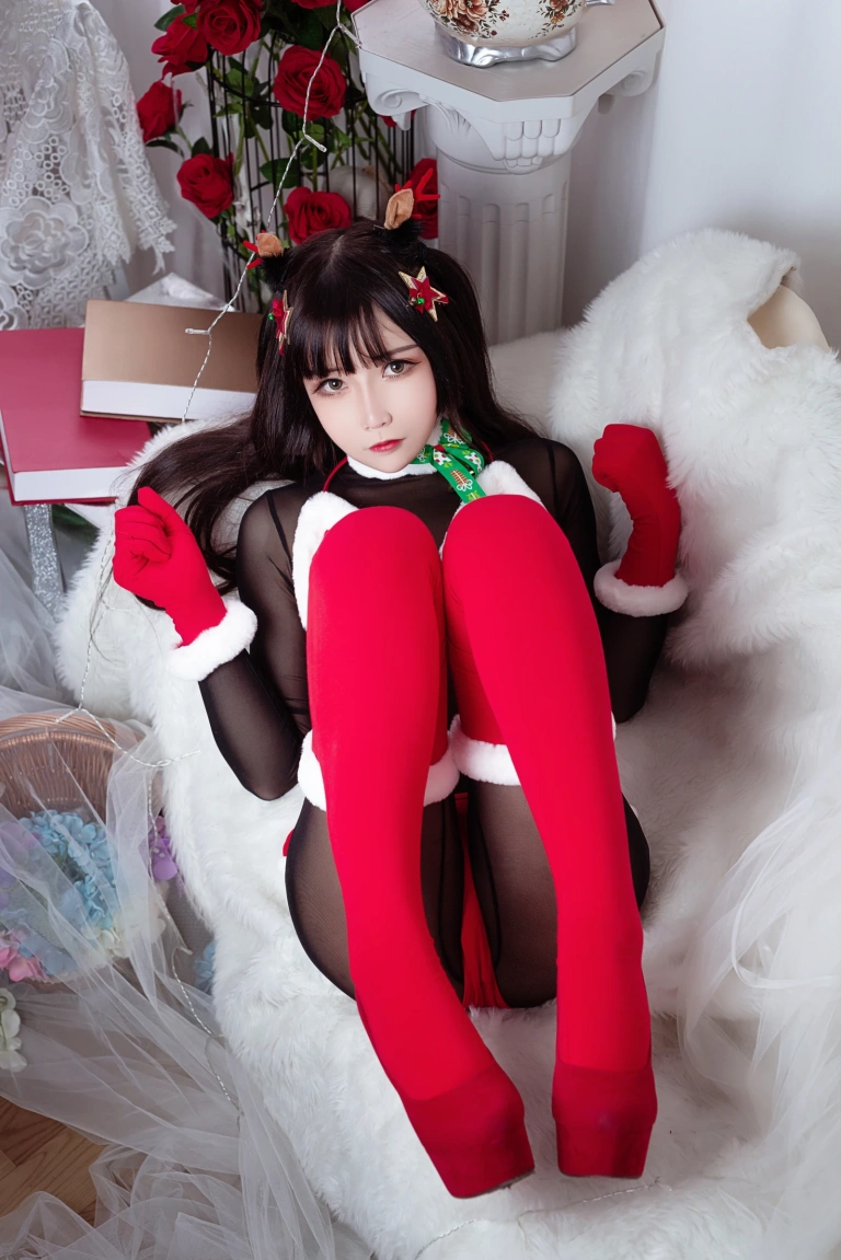 抱走莫子《连体黑丝圣诞比基尼》写真图集 30P｜在线预览与图包下载