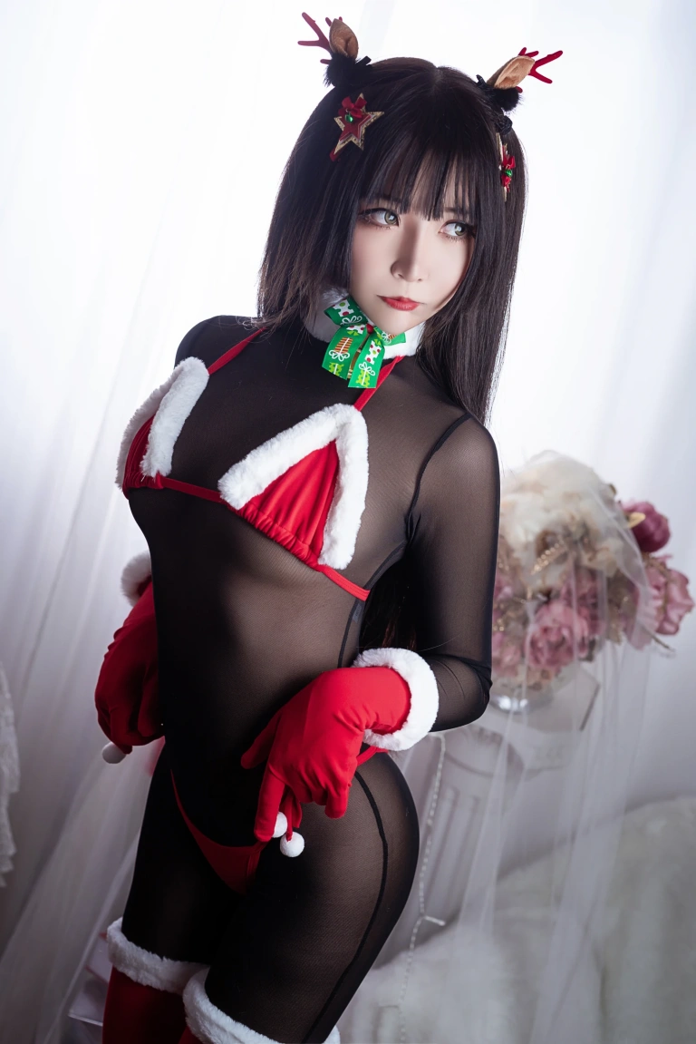 抱走莫子《连体黑丝圣诞比基尼》写真图集 30P｜在线预览与图包下载