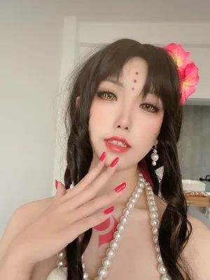 一北亦北《杀生院泳装》写真图集 33P+2V｜在线预览与图包下载