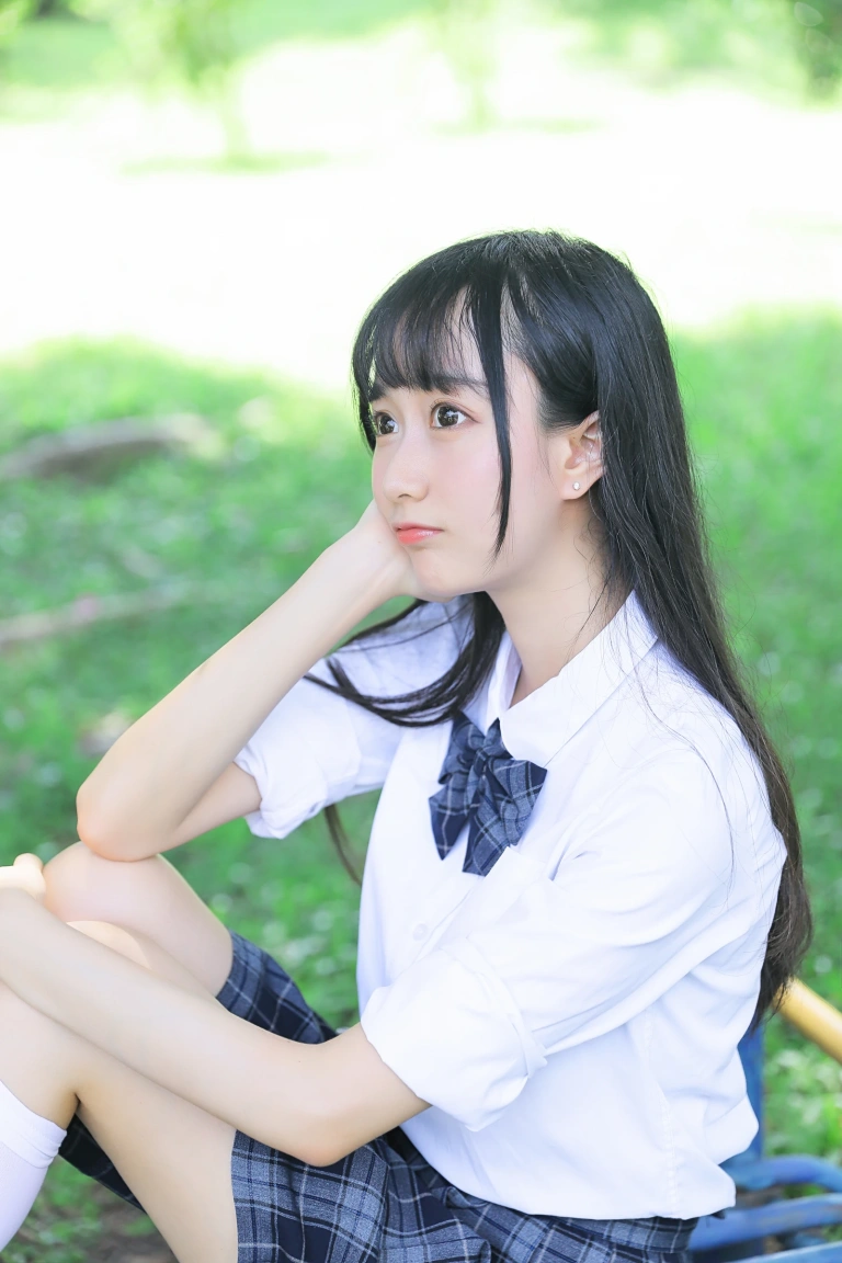 木棉棉《上体育课啦》写真图集 59P｜在线预览与图包下载