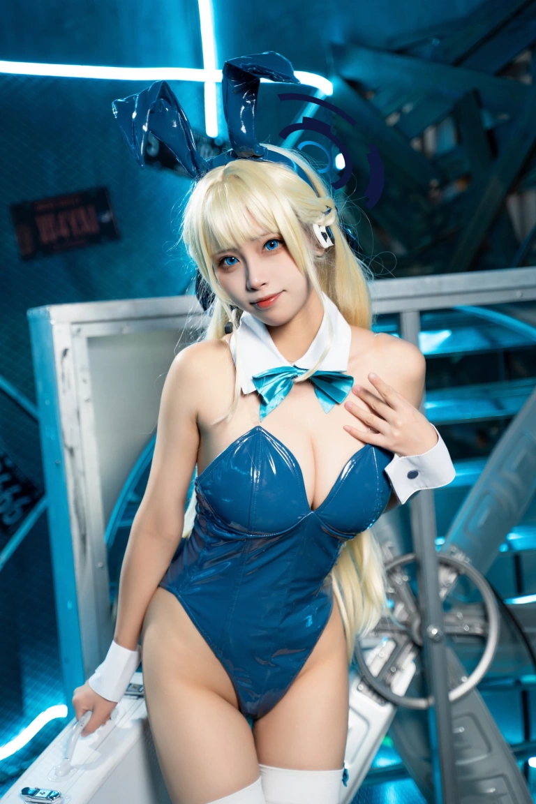 三無人型《蔚蓝档案 飞鸟马时兔女郎战斗服》写真图集 60P｜在线预览与图包下载