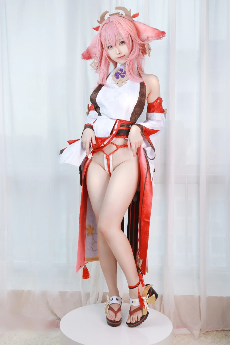 朝霧愛《Yae Miko 八重神子》写真图集 35P｜在线预览与图包下载
