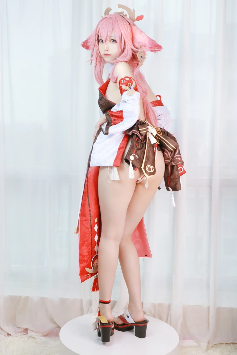朝霧愛《Yae Miko 八重神子》写真图集 35P｜在线预览与图包下载