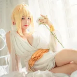 蜜汁猫裘《尼禄睡裙》写真图集 10P｜在线预览与图包下载