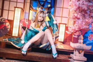 贞子蜜桃《原神 希娜小姐》写真图集 19P｜在线预览与图包下载
