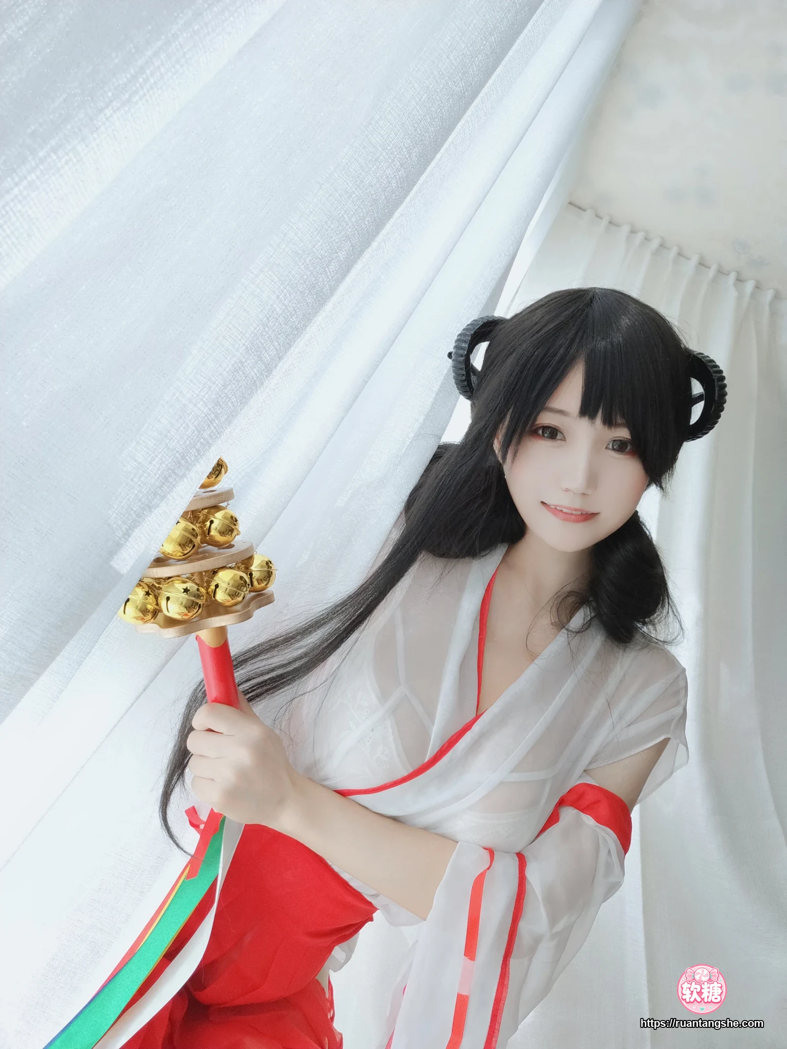 小仓千代 小仓千代 NO.008 - 有点不对劲的巫女