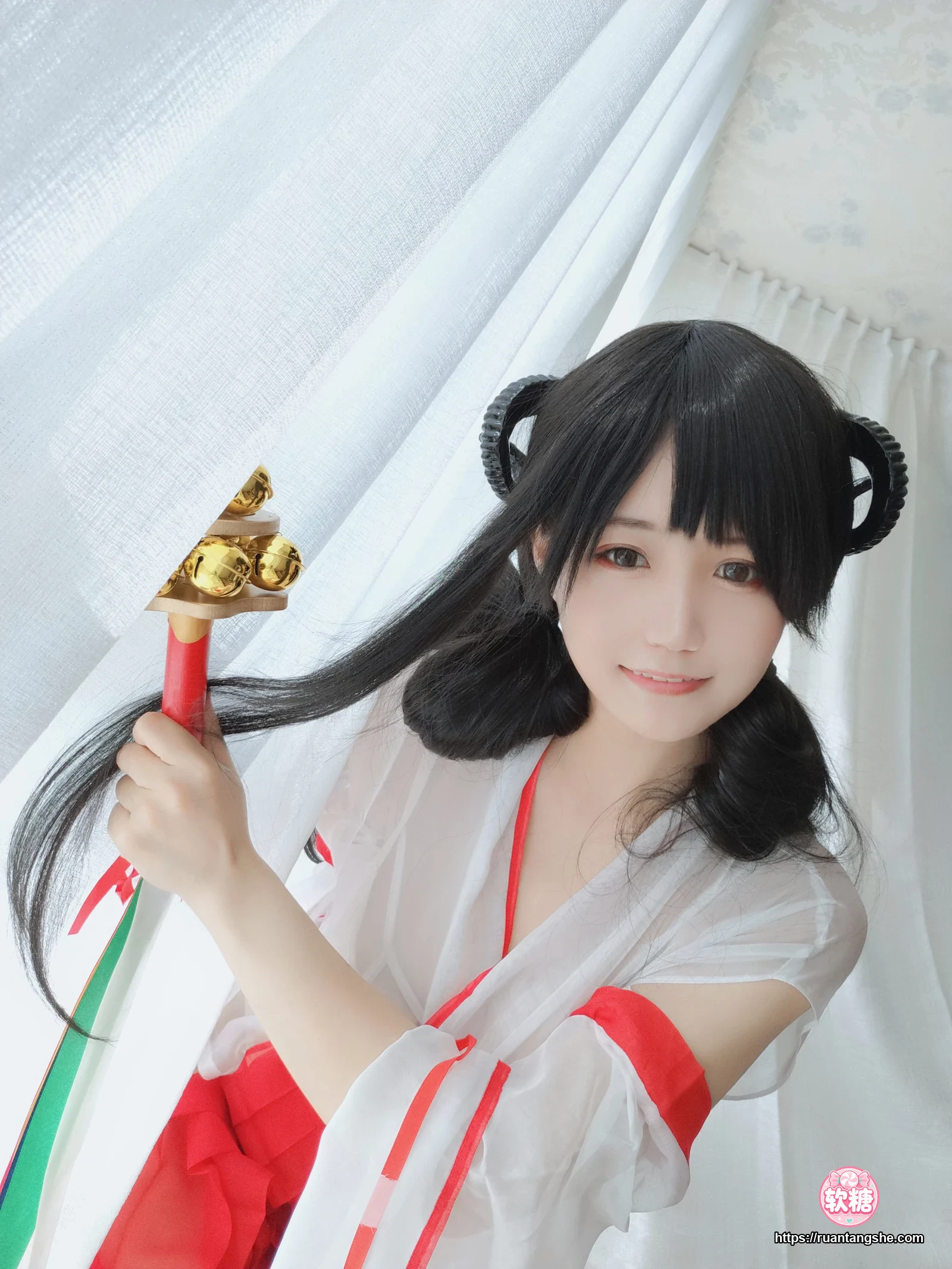 小仓千代 小仓千代 NO.008 - 有点不对劲的巫女