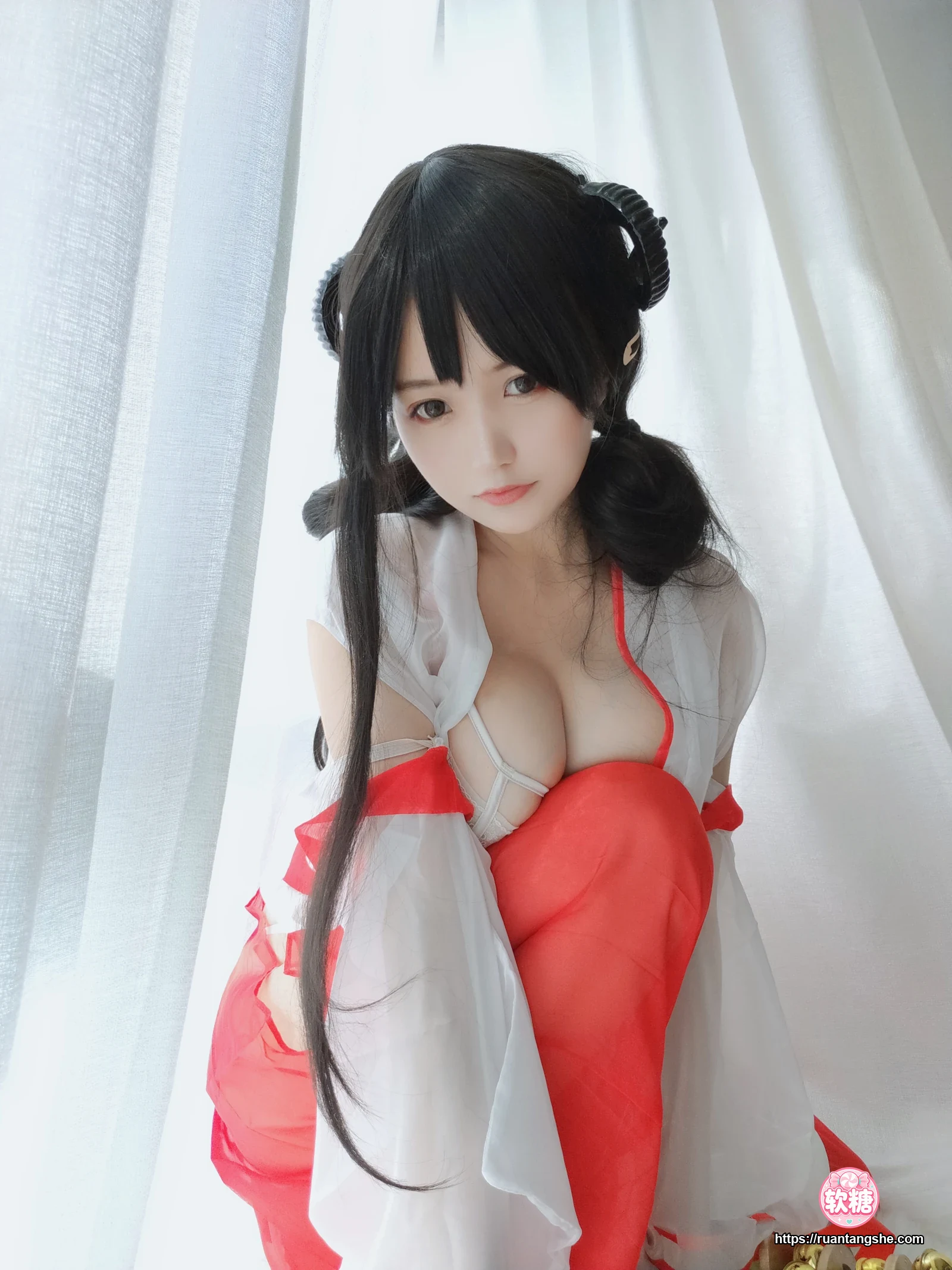 小仓千代 小仓千代 NO.008 - 有点不对劲的巫女