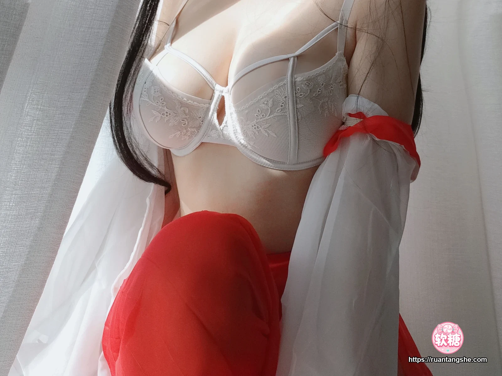 小仓千代 小仓千代 NO.008 - 有点不对劲的巫女