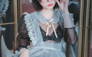 西园寺南歌《透明女仆》写真图集 50P+2V｜在线预览与图包下载