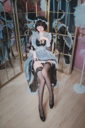 西园寺南歌《透明女仆》写真图集 50P+2V｜在线预览与图包下载