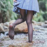 桜桃喵《河边死库水》写真图集 75P｜在线预览与图包下载