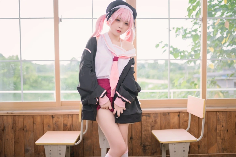 花铃《下江小春》写真图集 99P｜在线预览与图包下载