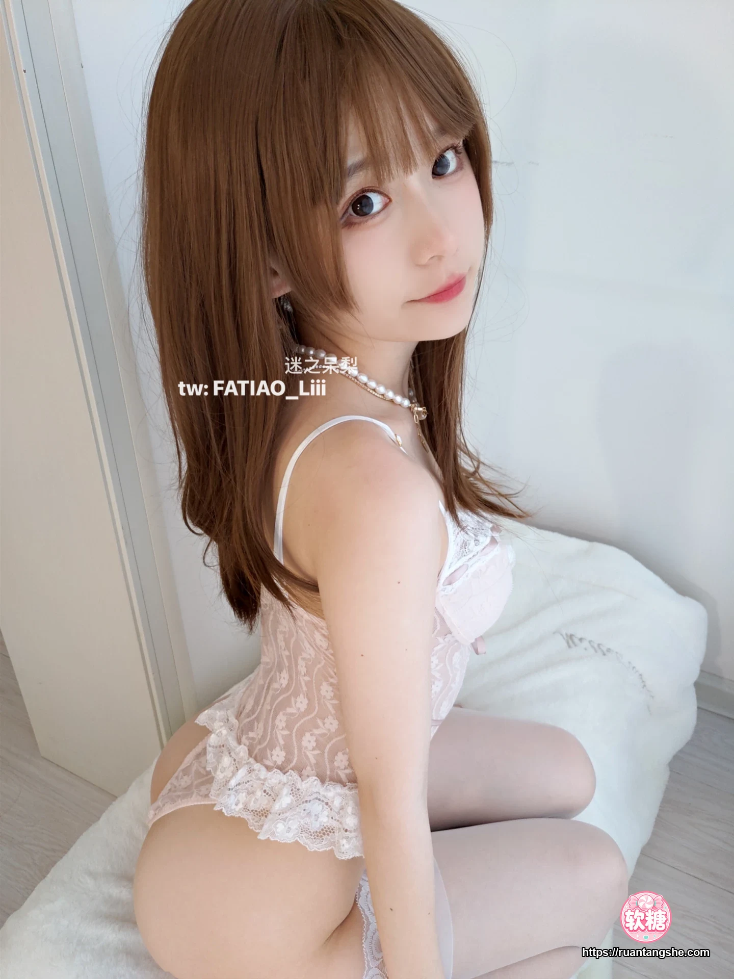 迷之呆梨 迷之呆梨 NO.008 - Fantia 2021年08月会员合集(10期)