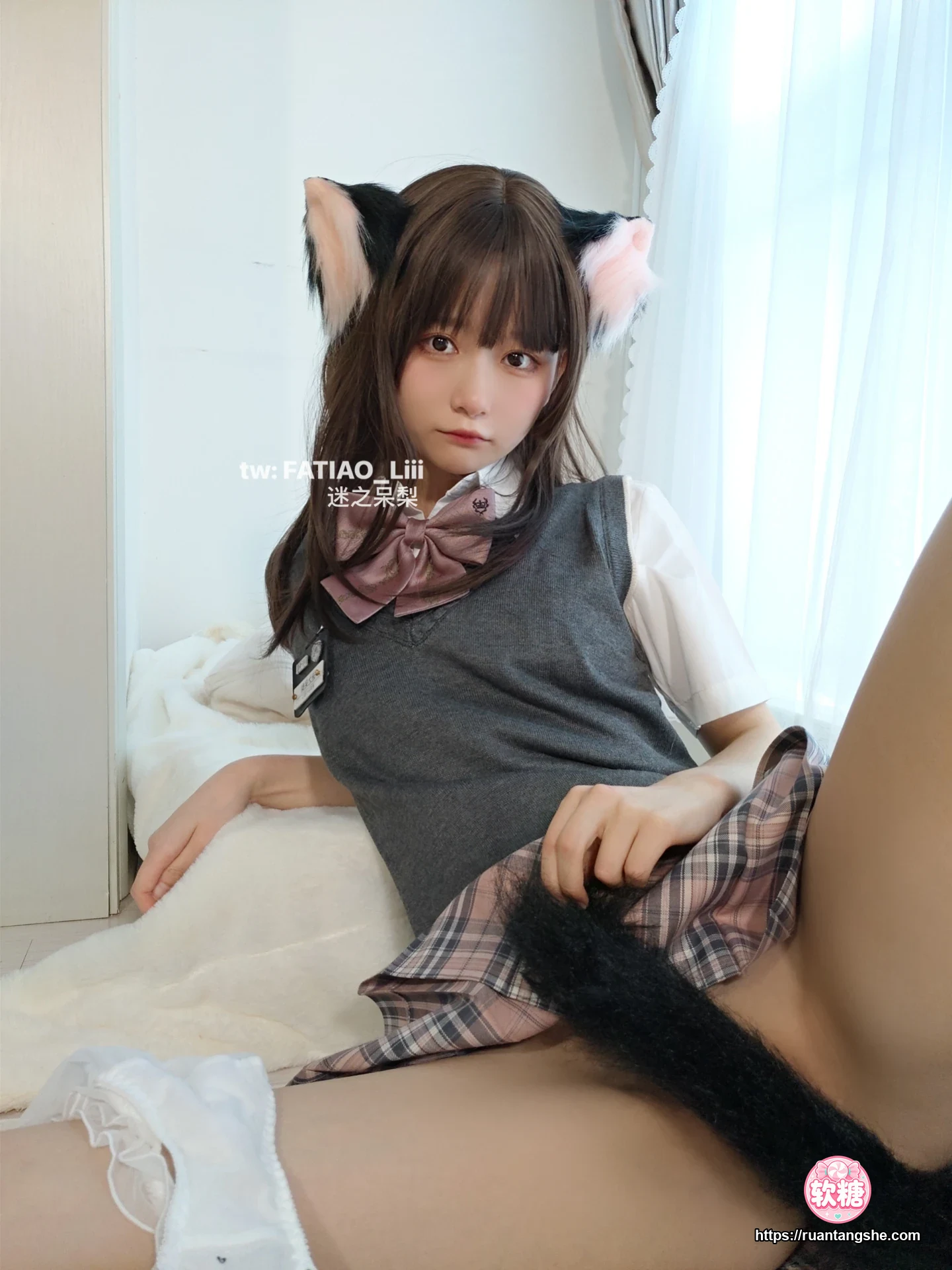 迷之呆梨 迷之呆梨 NO.008 - Fantia 2021年08月会员合集(10期)
