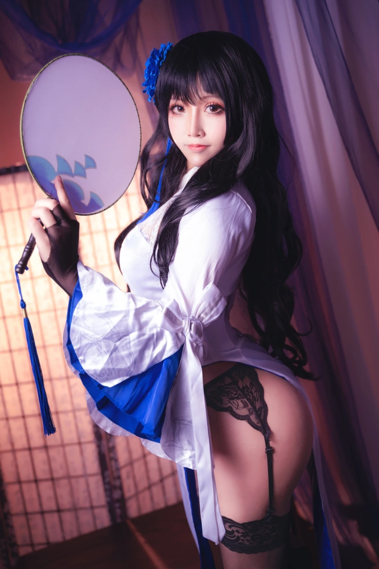 抱走莫子《玉玲珑旗袍》写真图集 30P｜在线预览与图包下载