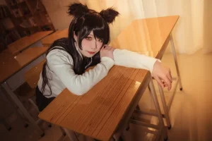 贞子蜜桃《碧蓝航线 爱宕高雄制服》写真图集 35P｜在线预览与图包下载