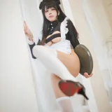 三無人型《高叉女仆》写真图集 42P｜在线预览与图包下载