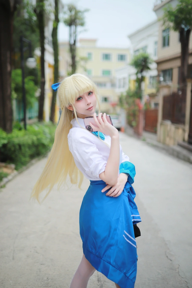上杉绘黎落《蔚蓝档案 飞鸟马时校服》写真图集 46P｜在线预览与图包下载