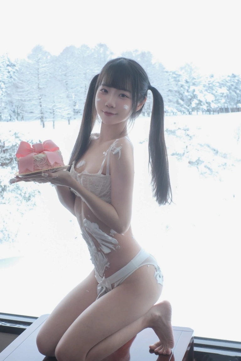 可可小白兔《可可の生日月特別寫真》写真图集 54P｜在线预览与图包下载